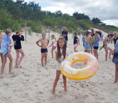 Obóz STE Międzywodzie 2022 - Pasowanie dzieci na "Wilka Morskiego" - 17