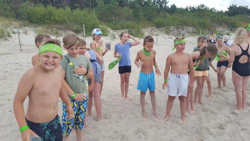 Obóz STE Międzywodzie 2022 - Pasowanie dzieci na "Wilka Morskiego" - 21