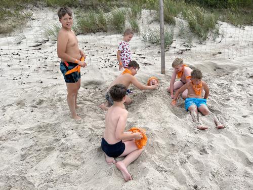 Obóz STE Międzywodzie 2022 - Pasowanie dzieci na "Wilka Morskiego" - 29