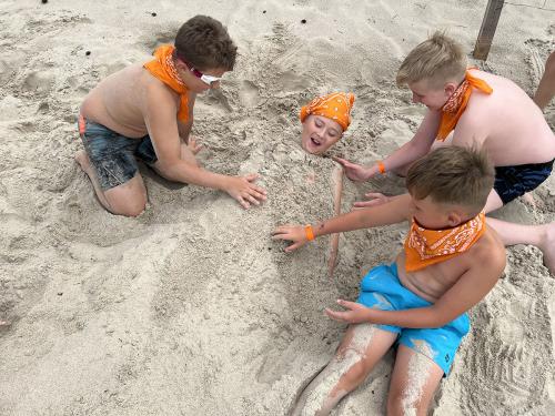 Obóz STE Międzywodzie 2022 - Pasowanie dzieci na "Wilka Morskiego" - 30